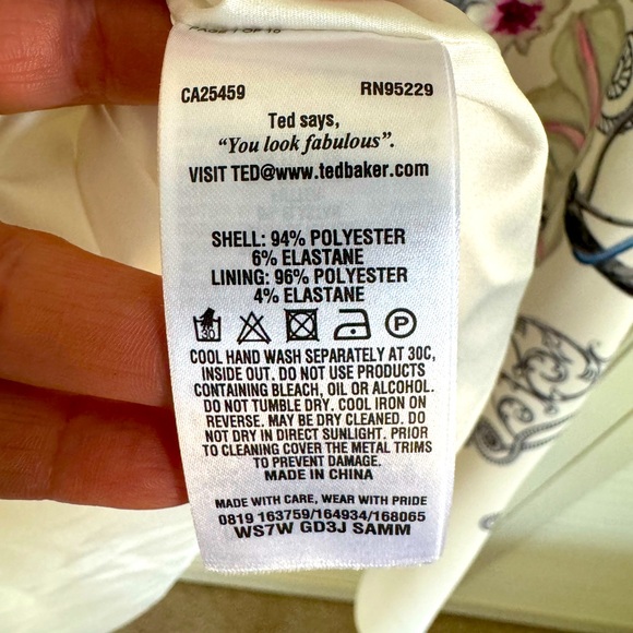 Ted Baker floral Skater Dress with pink patent belt - mint condition! - Picture 5 of 5